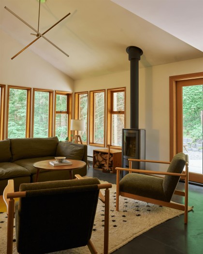 Photo 6 at 4759 Mountain Highway, Lynn Valley, North Vancouver