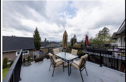 Photo 3 at 235 W 27th Street, Upper Lonsdale, North Vancouver