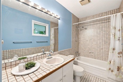 Photo 29 at 1 - 1176 W 15th Avenue, Fairview VW, Vancouver West