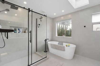 Photo 18 at 456 Montroyal Boulevard, Upper Delbrook, North Vancouver