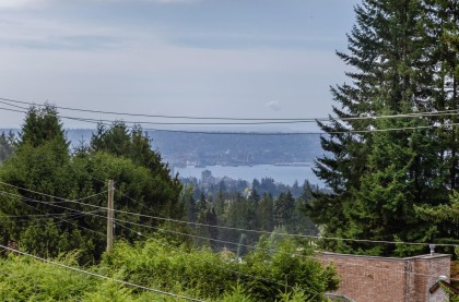 Photo 40 at 456 Montroyal Boulevard, Upper Delbrook, North Vancouver