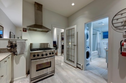 Photo 10 at 744 E 3rd Street, Queensbury, North Vancouver