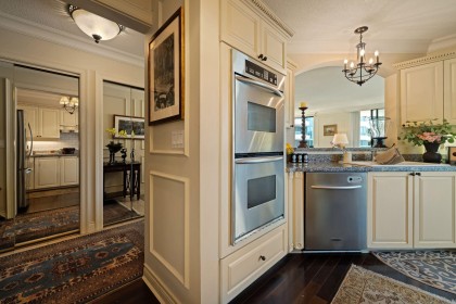 Photo 12 at 4B - 328 Taylor Way, Park Royal, West Vancouver