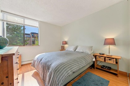 Photo 16 at 402 - 1127 Barclay Street, West End VW, Vancouver West