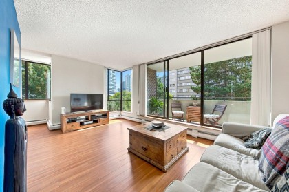 Photo 8 at 402 - 1127 Barclay Street, West End VW, Vancouver West