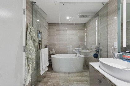 Photo 16 at 3902 - 1151 W Georgia Street, Coal Harbour, Vancouver West