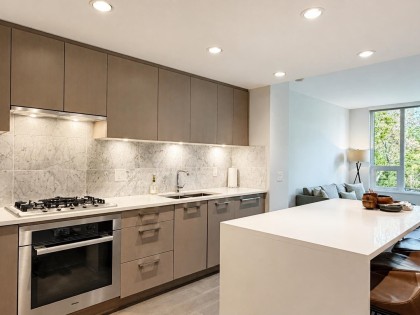 Photo 3 at 303 - 5410 Shortcut Road, University VW, Vancouver West