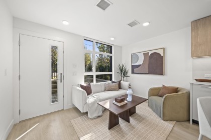 Photo 2 at 6311 Oak Street, South Granville, Vancouver West