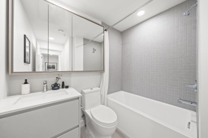 Photo 14 at 6311 Oak Street, South Granville, Vancouver West