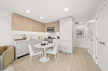 Photo 11 at 6311 Oak Street, South Granville, Vancouver West