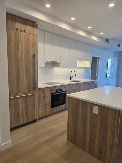 Photo 3 at 310 - 8398 Oak Street, Marpole, Vancouver West