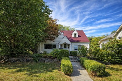 Photo 4 at 887 W 28th Avenue, Cambie, Vancouver West