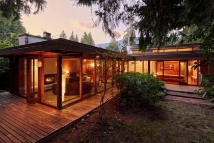 Photo 1 at 4065 Sunset Boulevard, Canyon Heights NV, North Vancouver