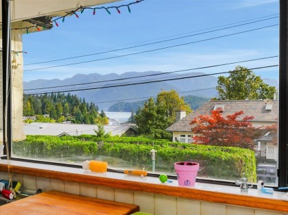 Photo 23 at 787 Roslyn Boulevard, Dollarton, North Vancouver