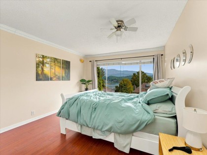 Photo 34 at 787 Roslyn Boulevard, Dollarton, North Vancouver