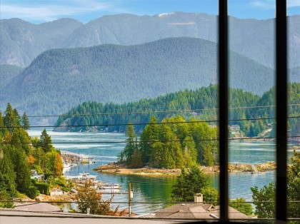 Photo 21 at 787 Roslyn Boulevard, Dollarton, North Vancouver