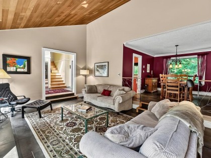 Photo 3 at 8568 Bedora Place, Howe Sound, West Vancouver