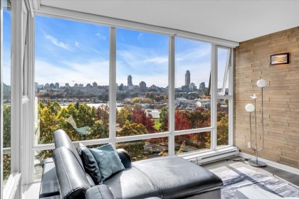Photo 12 at 705 - 583 Beach Crescent, Yaletown, Vancouver West