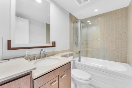 Photo 20 at 705 - 583 Beach Crescent, Yaletown, Vancouver West
