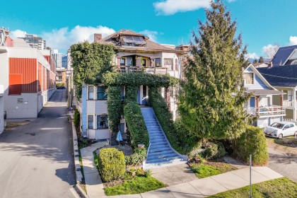 Photo 1 at 160 E 10th Street, Central Lonsdale, North Vancouver