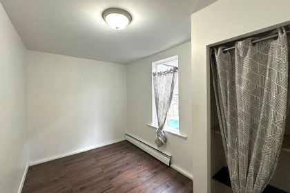 Photo 16 at 164 E 10th Street, Central Lonsdale, North Vancouver