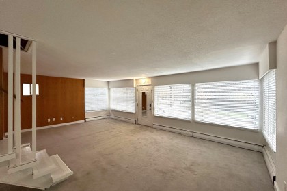 Photo 5 at 164 E 10th Street, Central Lonsdale, North Vancouver