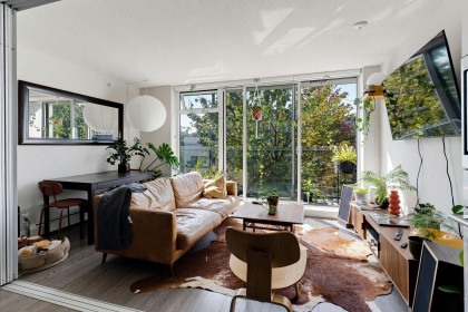 Photo 5 at 214 - 1783 Manitoba Street, False Creek, Vancouver West
