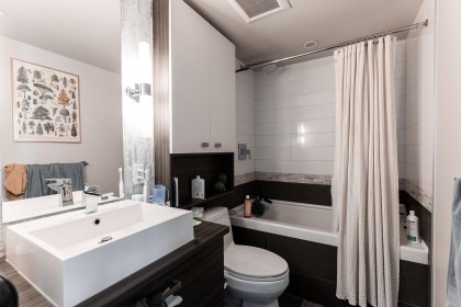 Photo 15 at 214 - 1783 Manitoba Street, False Creek, Vancouver West