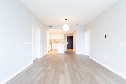 Photo 6 at 504 - 118 Carrie Cates Court, Lower Lonsdale, North Vancouver