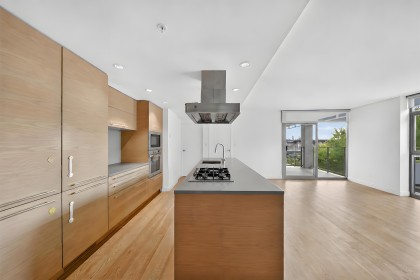 Photo 4 at 502 - 5782 Berton Avenue, University VW, Vancouver West
