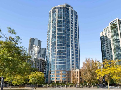 Photo 36 at 705 - 388 Drake Street, Yaletown, Vancouver West