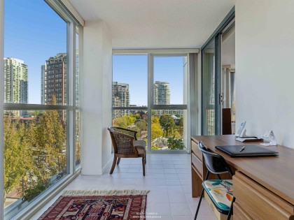 Photo 10 at 705 - 388 Drake Street, Yaletown, Vancouver West