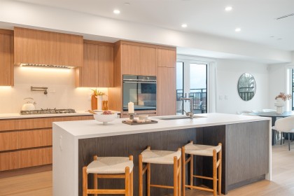 Photo 2 at 3 - 950 W 57th Avenue, South Cambie, Vancouver West