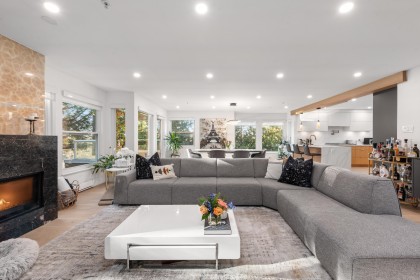 Photo 16 at 11 - 2425 Edgemont Boulevard, Mosquito Creek, North Vancouver