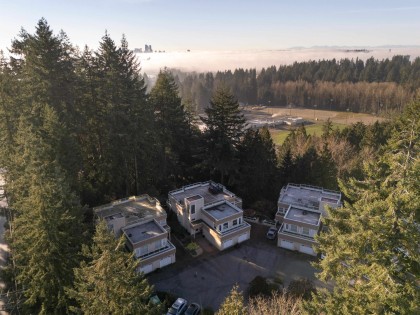 Photo 36 at 11 - 2425 Edgemont Boulevard, Mosquito Creek, North Vancouver