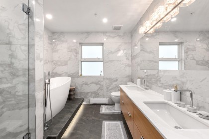Photo 24 at 11 - 2425 Edgemont Boulevard, Mosquito Creek, North Vancouver