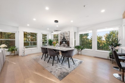 Photo 11 at 11 - 2425 Edgemont Boulevard, Mosquito Creek, North Vancouver
