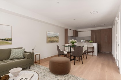 Photo 2 at 152 - 408 W 45th Avenue, Oakridge VW, Vancouver West
