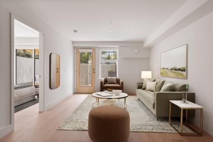 Photo 1 at 152 - 408 W 45th Avenue, Oakridge VW, Vancouver West