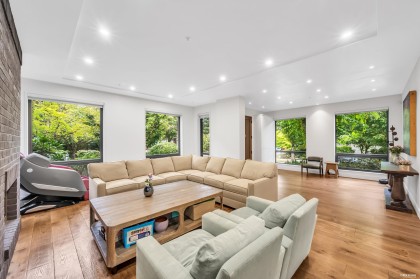 Photo 6 at 1112 W 38th Avenue, Shaughnessy, Vancouver West