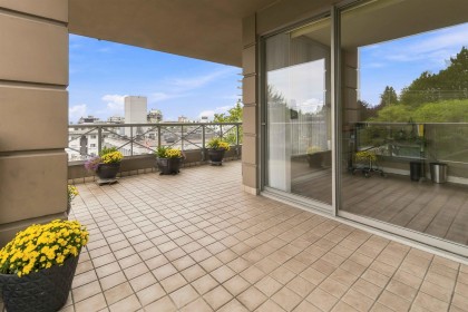 Photo 21 at 405 - 160 E 13th Street, Central Lonsdale, North Vancouver