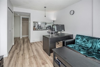 Photo 6 at 905 - 1188 Howe Street, Downtown VW, Vancouver West