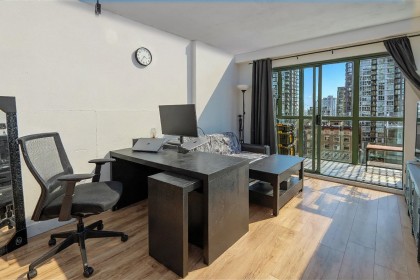 Photo 4 at 905 - 1188 Howe Street, Downtown VW, Vancouver West