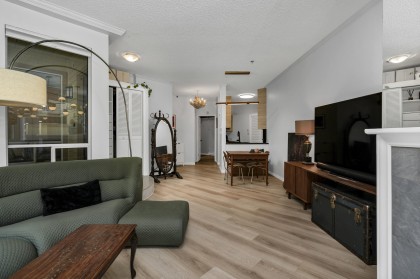 Photo 8 at 107 - 1100 W 7th Avenue, Fairview VW, Vancouver West