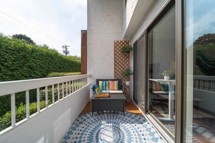 Photo 17 at 303 - 2450 Cornwall Avenue, Kitsilano, Vancouver West