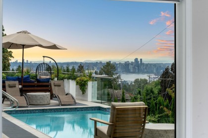 Photo 1 at 3980 Norwood Avenue, Upper Lonsdale, North Vancouver