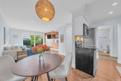 Photo 5 at 111 - 2040 Cornwall Avenue, Kitsilano, Vancouver West