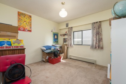 Photo 23 at 1594 W 68th Avenue, S.W. Marine, Vancouver West