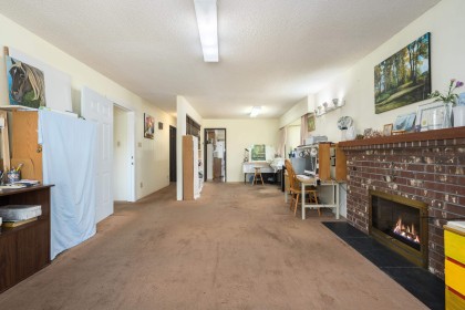 Photo 13 at 1594 W 68th Avenue, S.W. Marine, Vancouver West