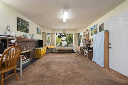 Photo 12 at 1594 W 68th Avenue, S.W. Marine, Vancouver West